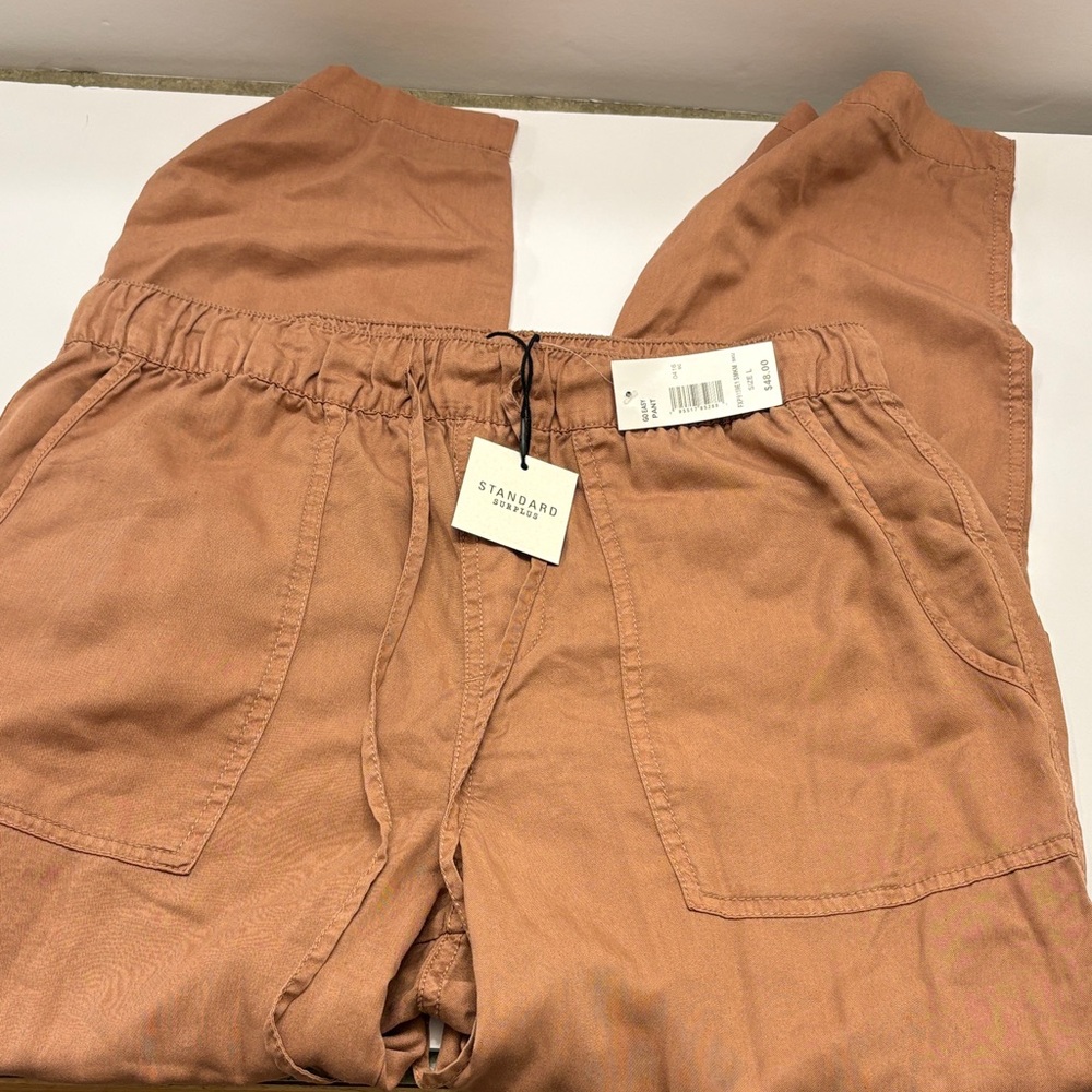 Women's Tan Pants